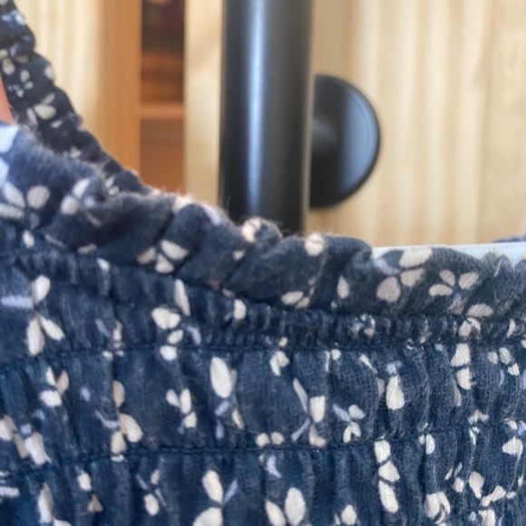 T shirt - Picture 2 of 6